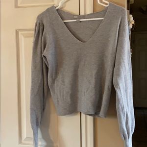 Grey puff sleeve sweater